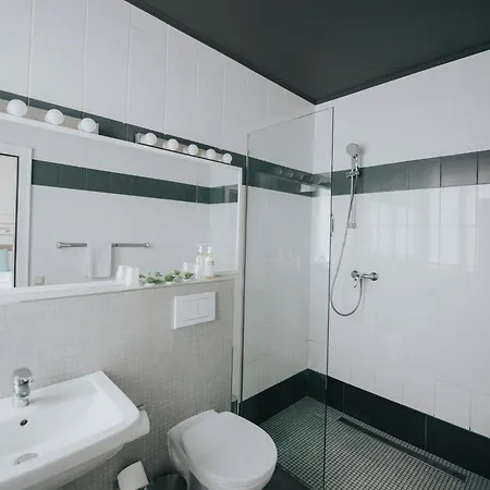 Le Chatelet 3* لوكسمبورغ