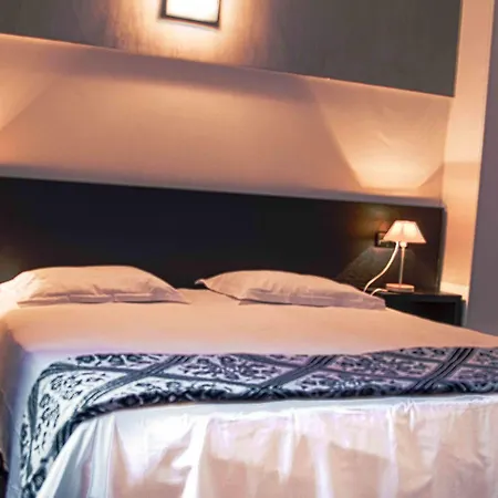 Le Chatelet Hotel 3*