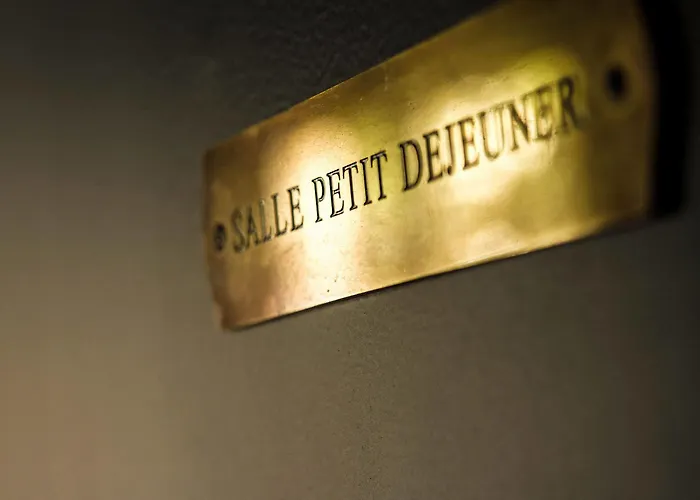 Le Chatelet Hotell 3*